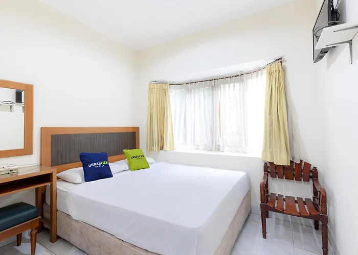 Urbanview Hotel Mitra Near Grand Indonesia