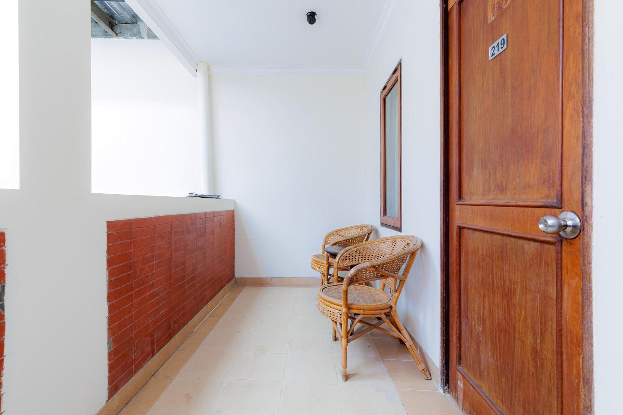 Urbanview Mitra Near Grand Indonesia * Jakarta