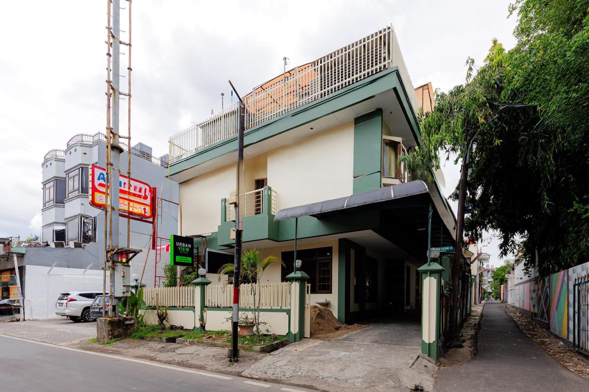 Urbanview Mitra Near Grand Indonesia Hotel Jakarta