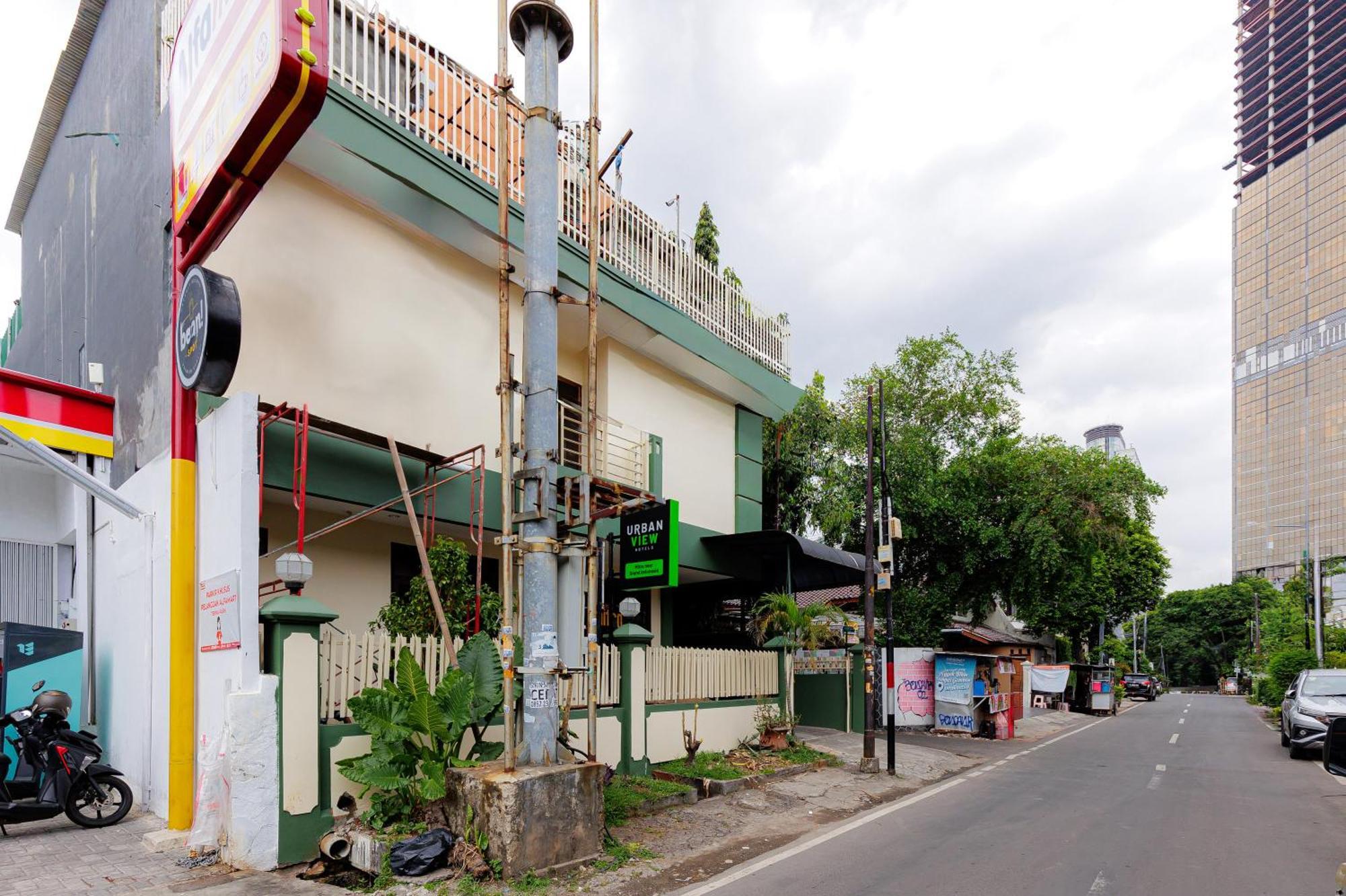 Urbanview Mitra Near Grand Indonesia
