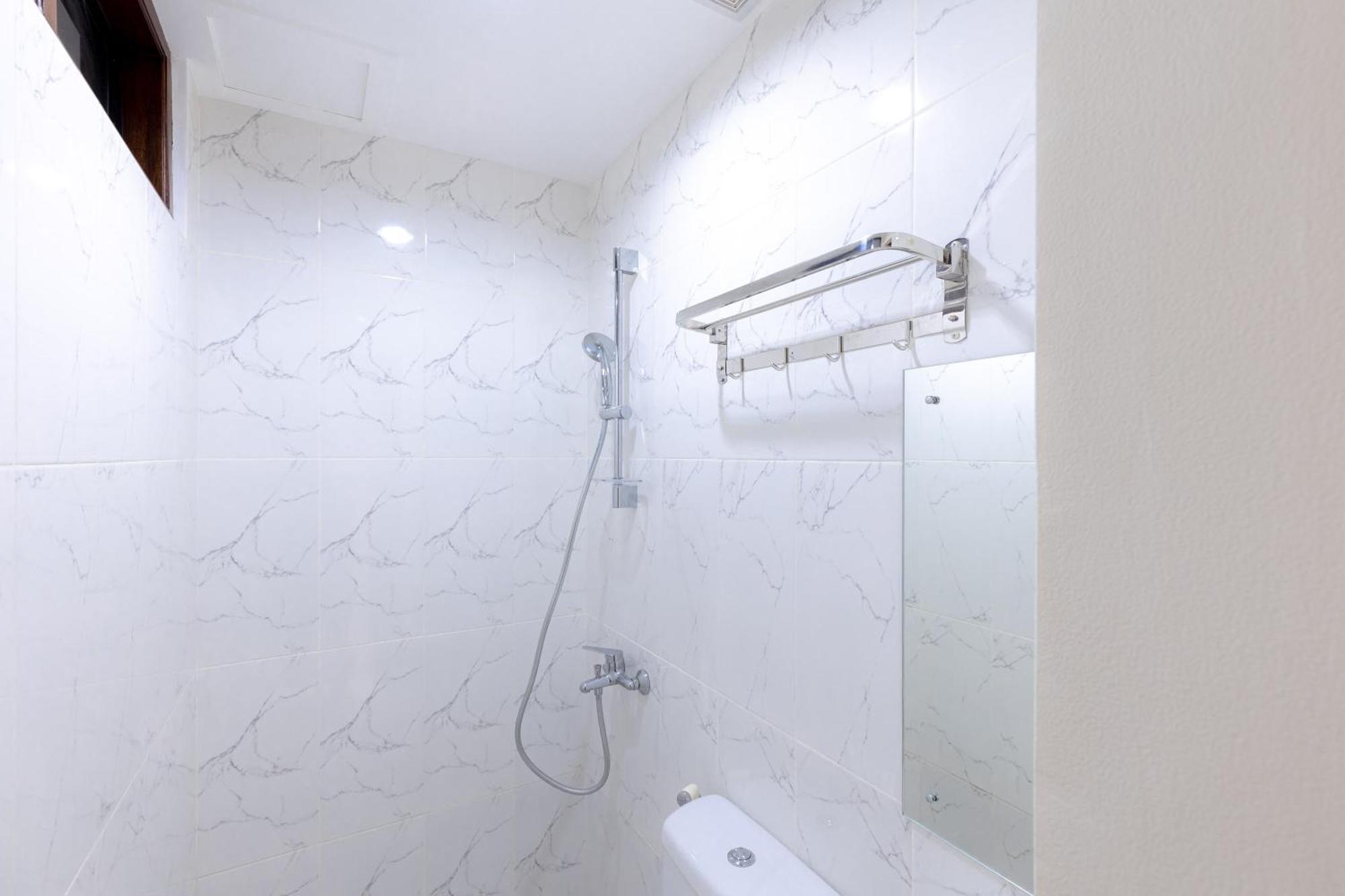 Hotel Urbanview Mitra Near Grand Indonesia